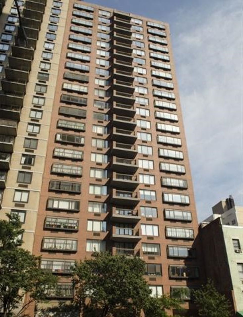 Le Trianon 1441 3rd Avenue Upper East Side condos for sale New